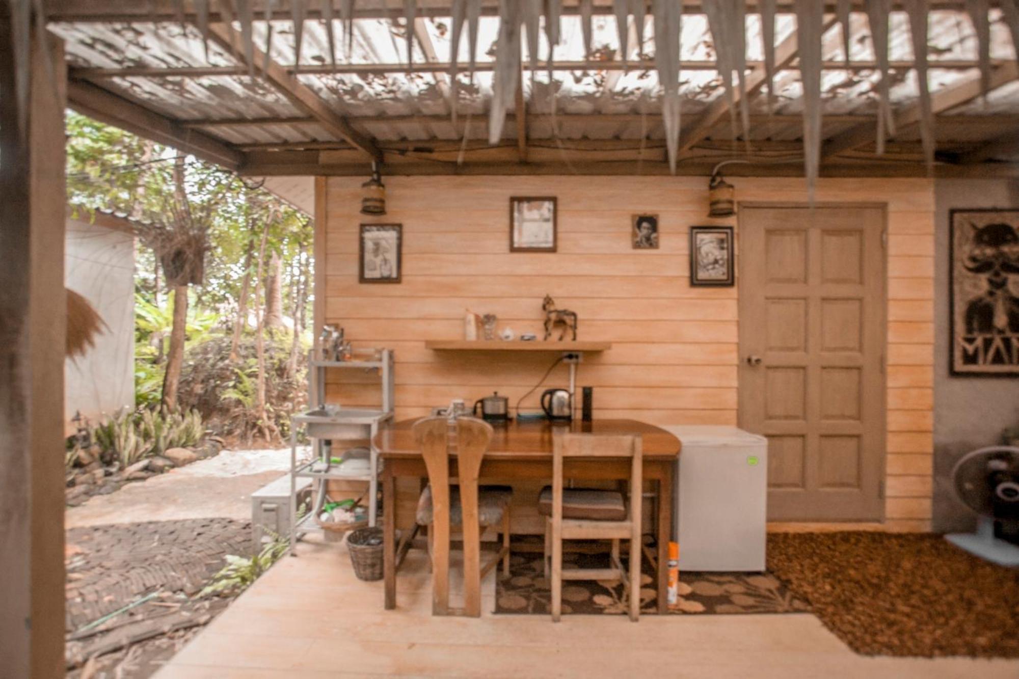 Hotel Happy Yogi Huts Trat Zimmer foto